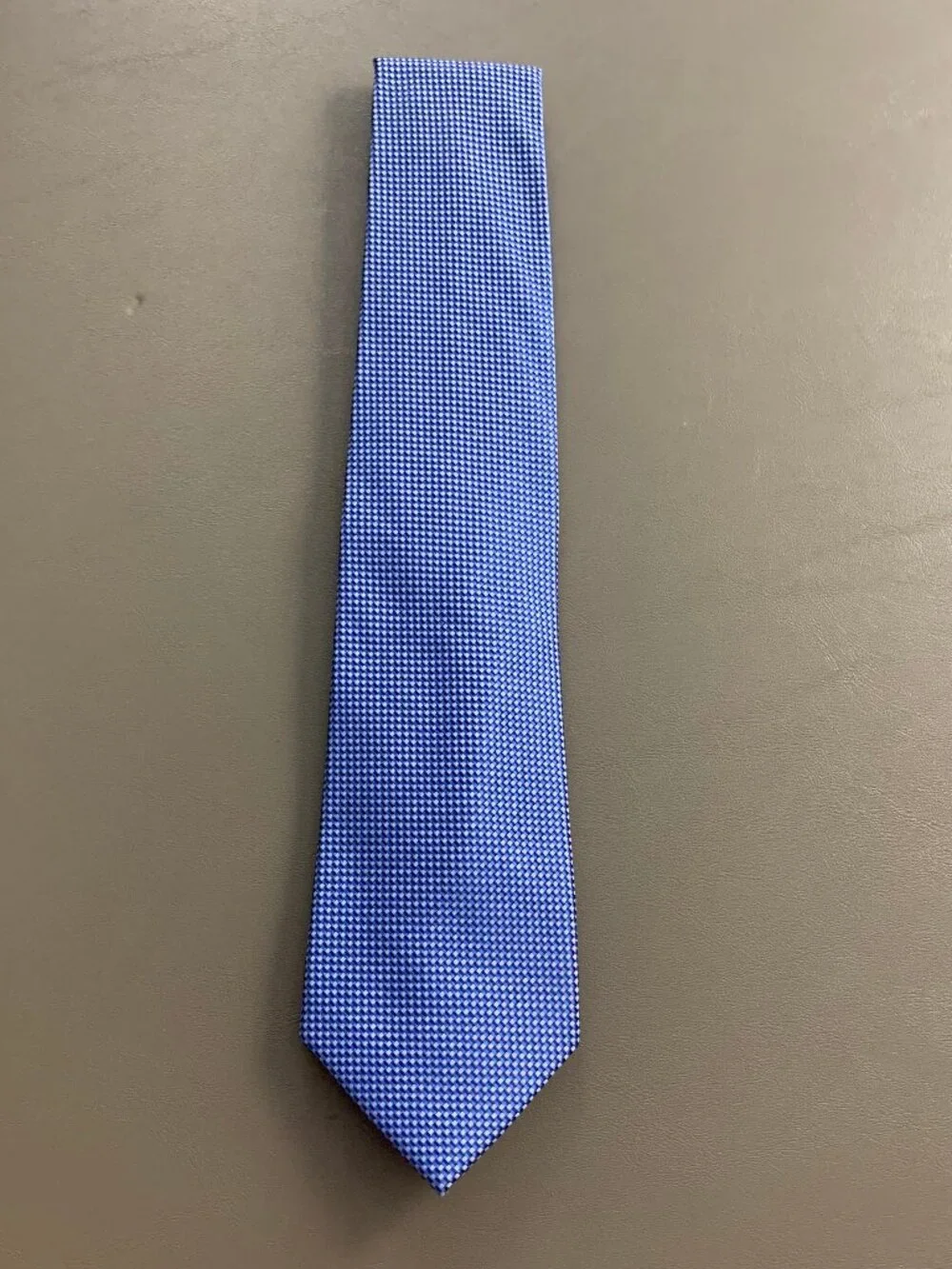 B by Brooks Brothers Men's 3.25'' Silk Blend Neck Tie, Blue Panama Solid